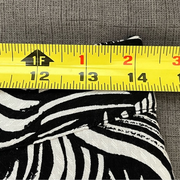 Vero Moda Zebra Patterned Skirt-Elastic Waist-Black/White-Women’s S/Small-Casual - Picture 8 of 10